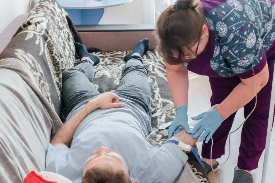 Срочный вывод из запоя в Канаше: быстро, недорого
